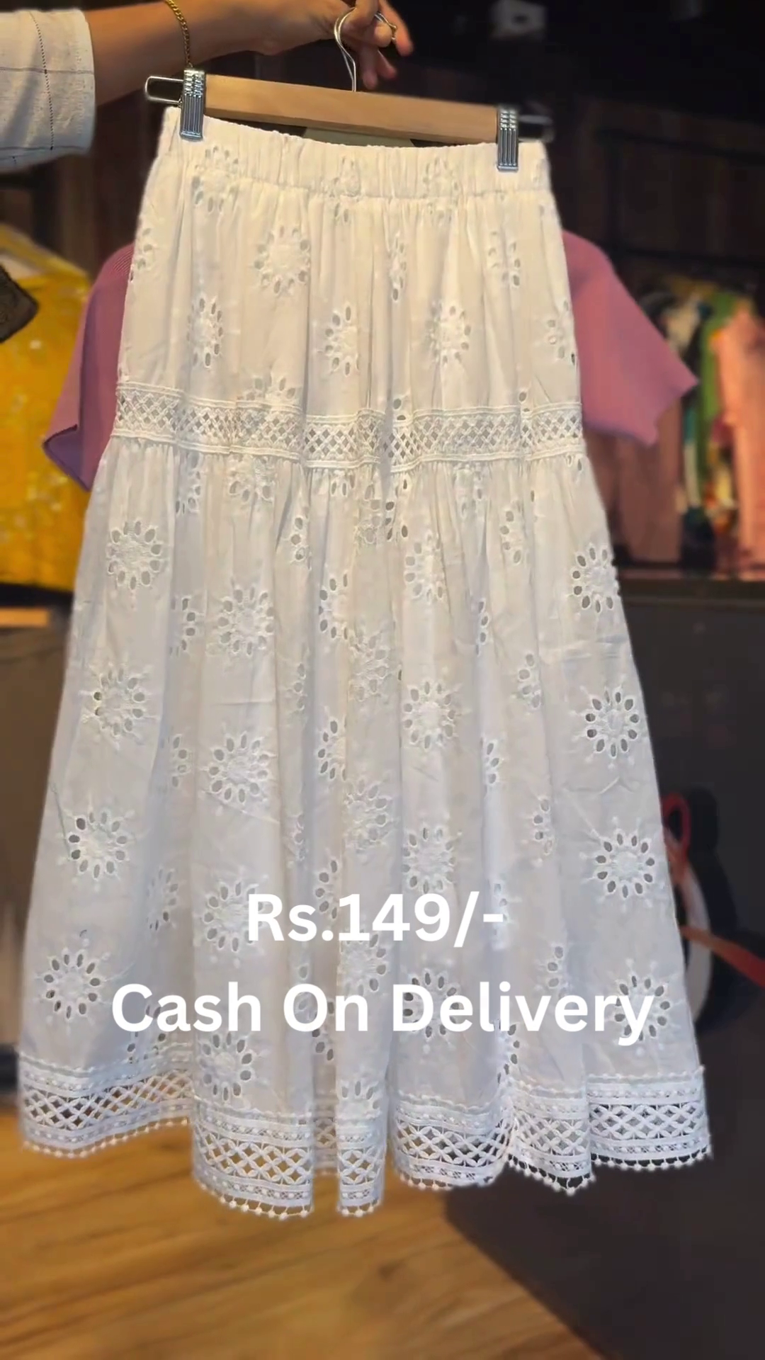 Trendy Girls’ Two-Piece Dress – Stylish Comfort for Just Rs.149