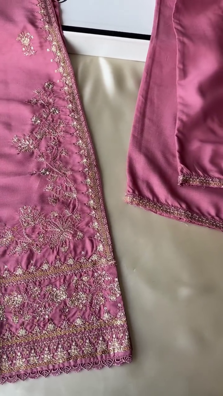 Luxurious Pink Embroidered Ethnic Suit with Delicate Detailing