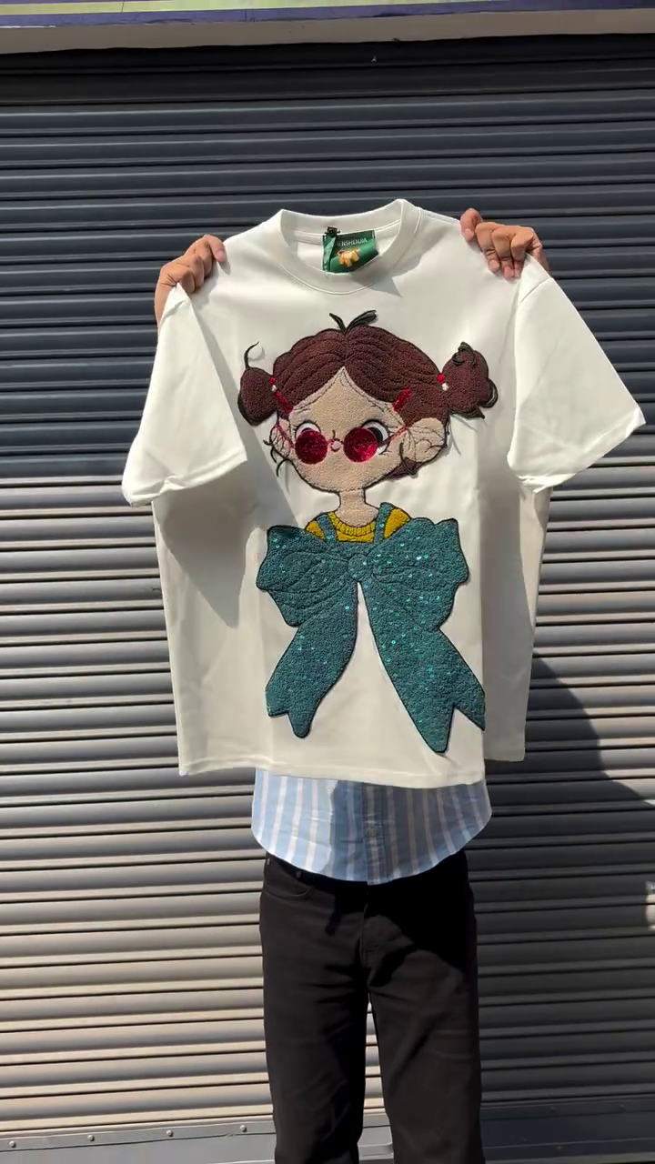 Trendy Cartoon Graphic Black T-Shirt for Casual Street Style