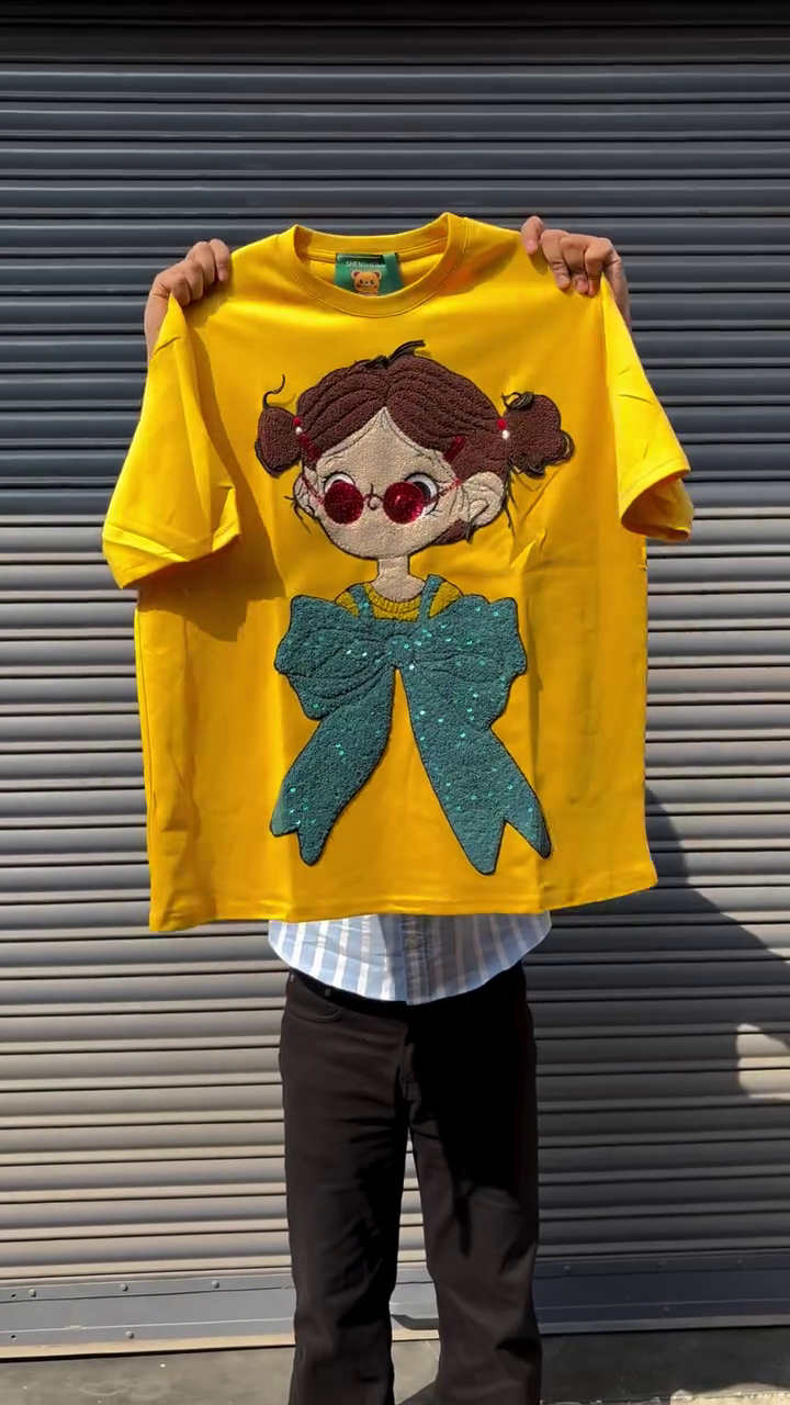 Trendy Cartoon Graphic Black T-Shirt for Casual Street Style