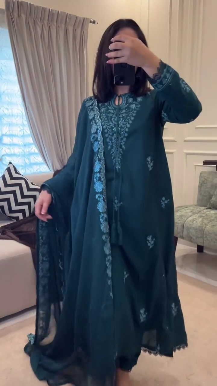 Elegant Dark Green Embroidered Ethnic Suit with Dupatta