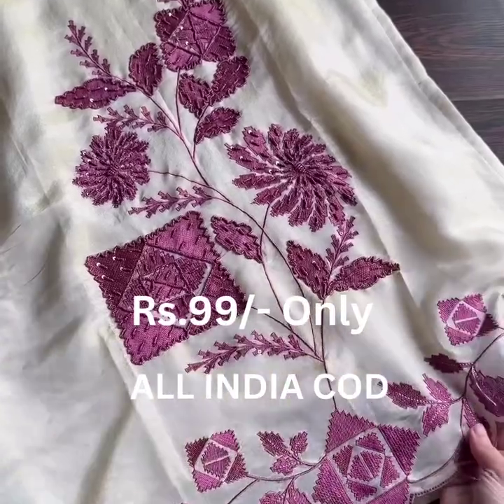 Elegant Cream Kurta with Pink Embroidery Detailing