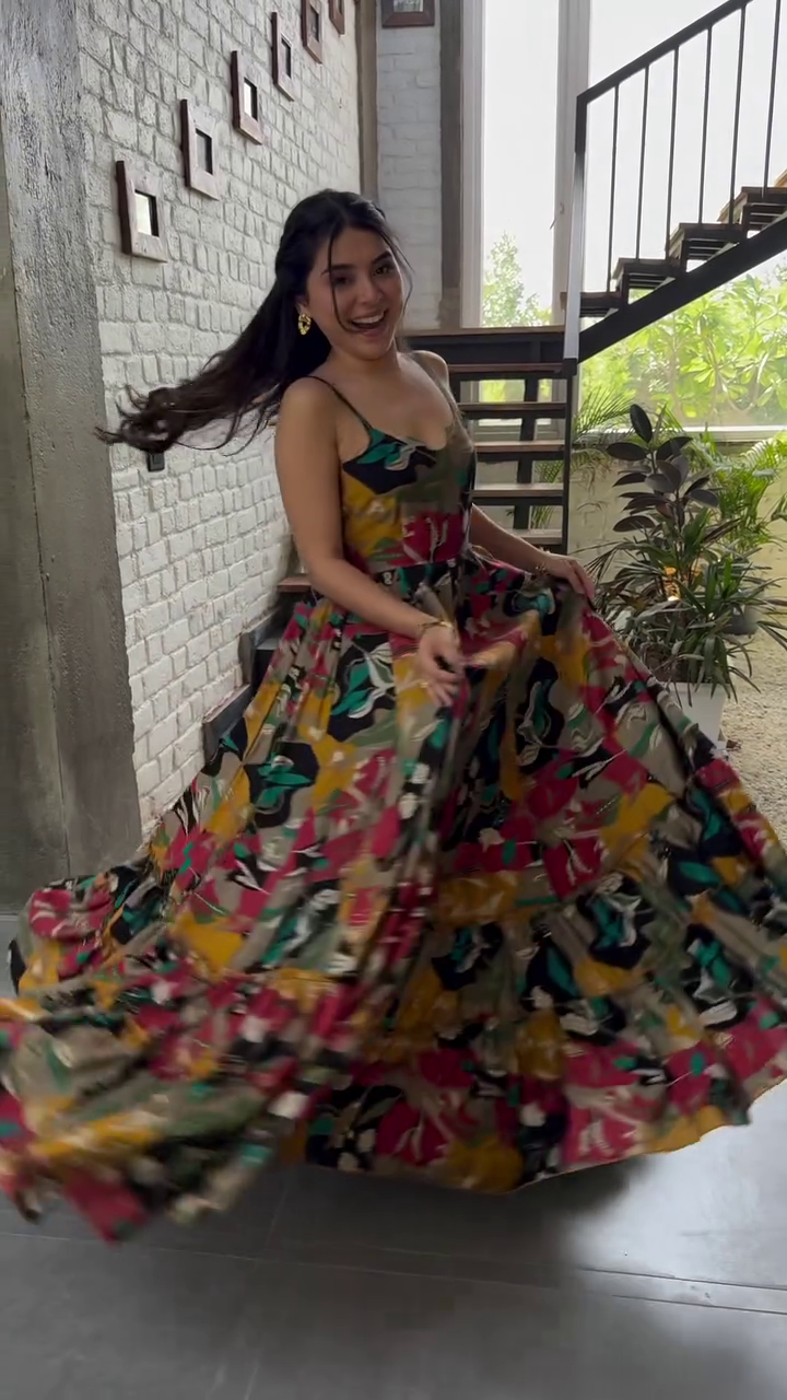 Vibrant Printed Maxi Dress – Flowing Statement Style