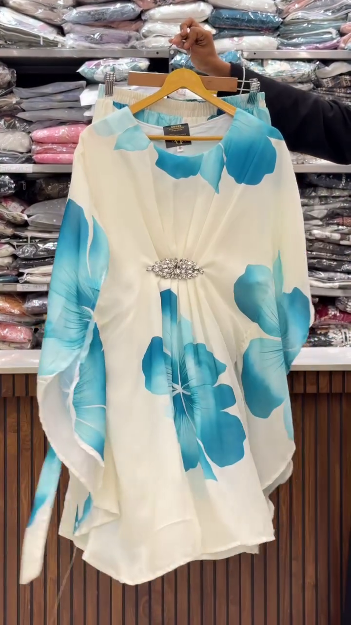Elegant Floral Kaftan Top – Flowing Comfort & Style