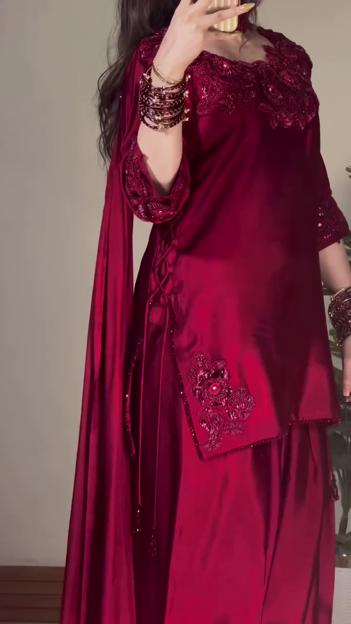 ❤️ Luxe Red Satin Dress – Statement Elegance