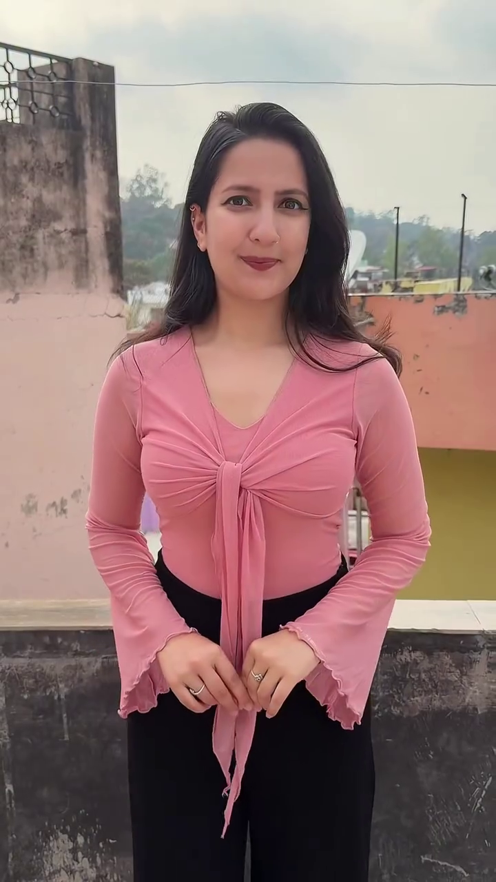 🖤 Black Lace Outfit – Elegant & Timeless Style