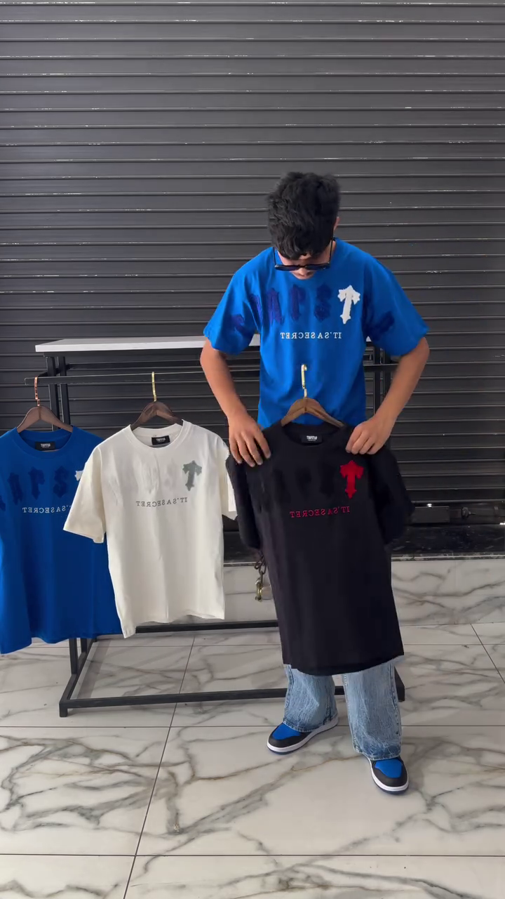 💙 Trendy Blue Graphic Tee – Casual Street Style