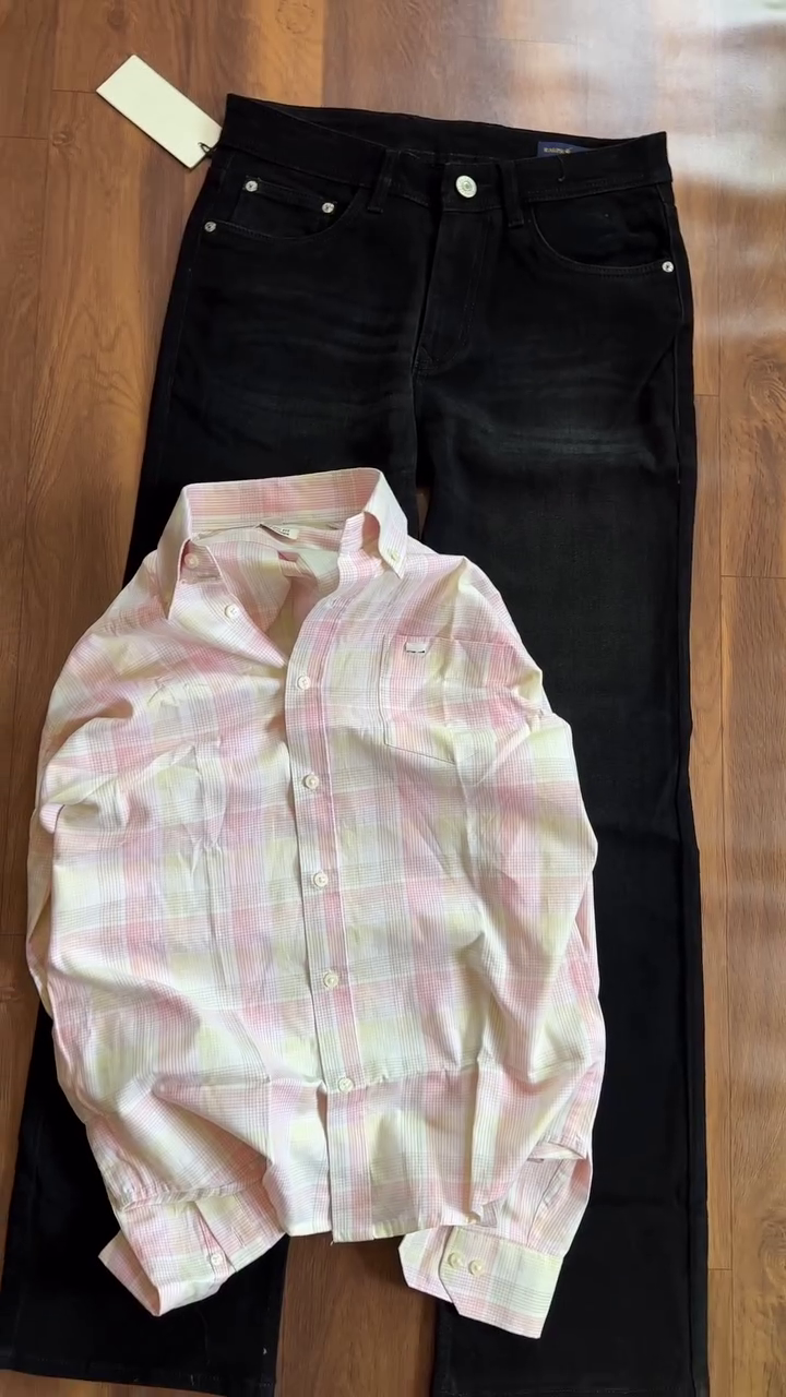 🌸 Pastel Shirt & Black Jeans – Soft Meets Bold Style