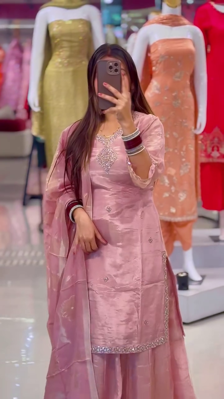 🌸 Pink Ethnic Suit – Festive Elegance Redefined