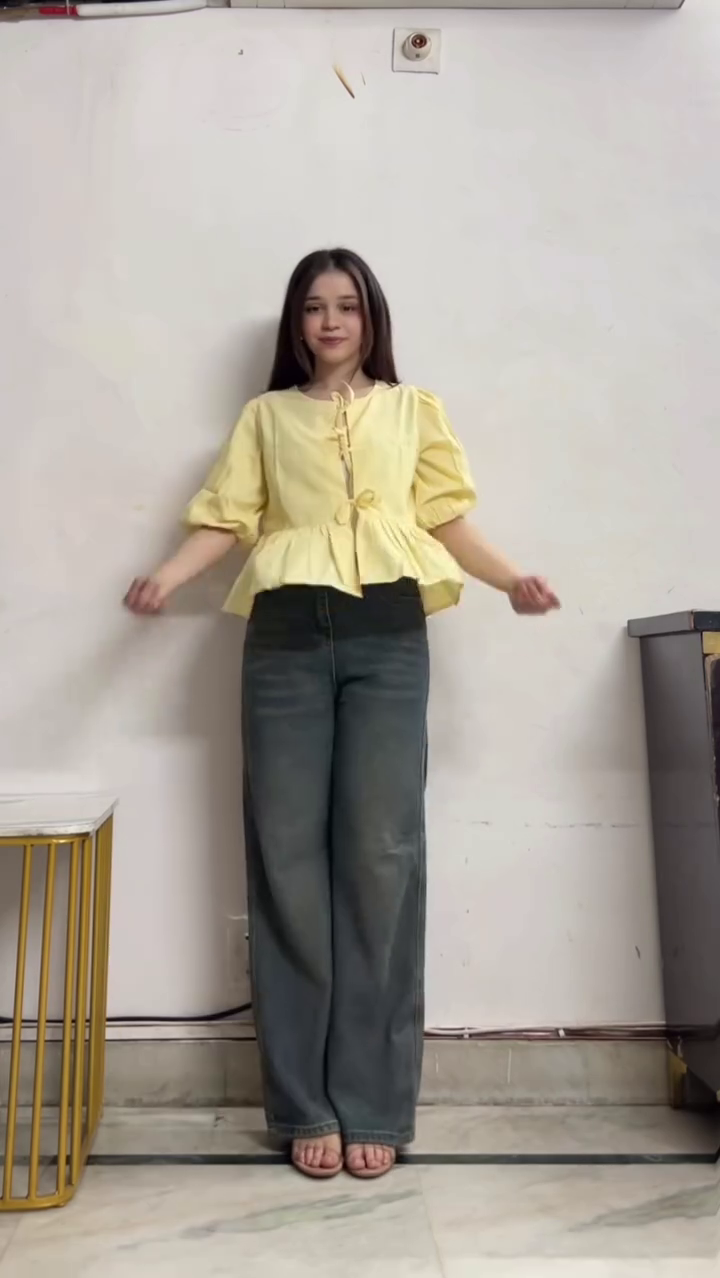 💛 Trendy Peplum Top – Cute & Casual Vibes