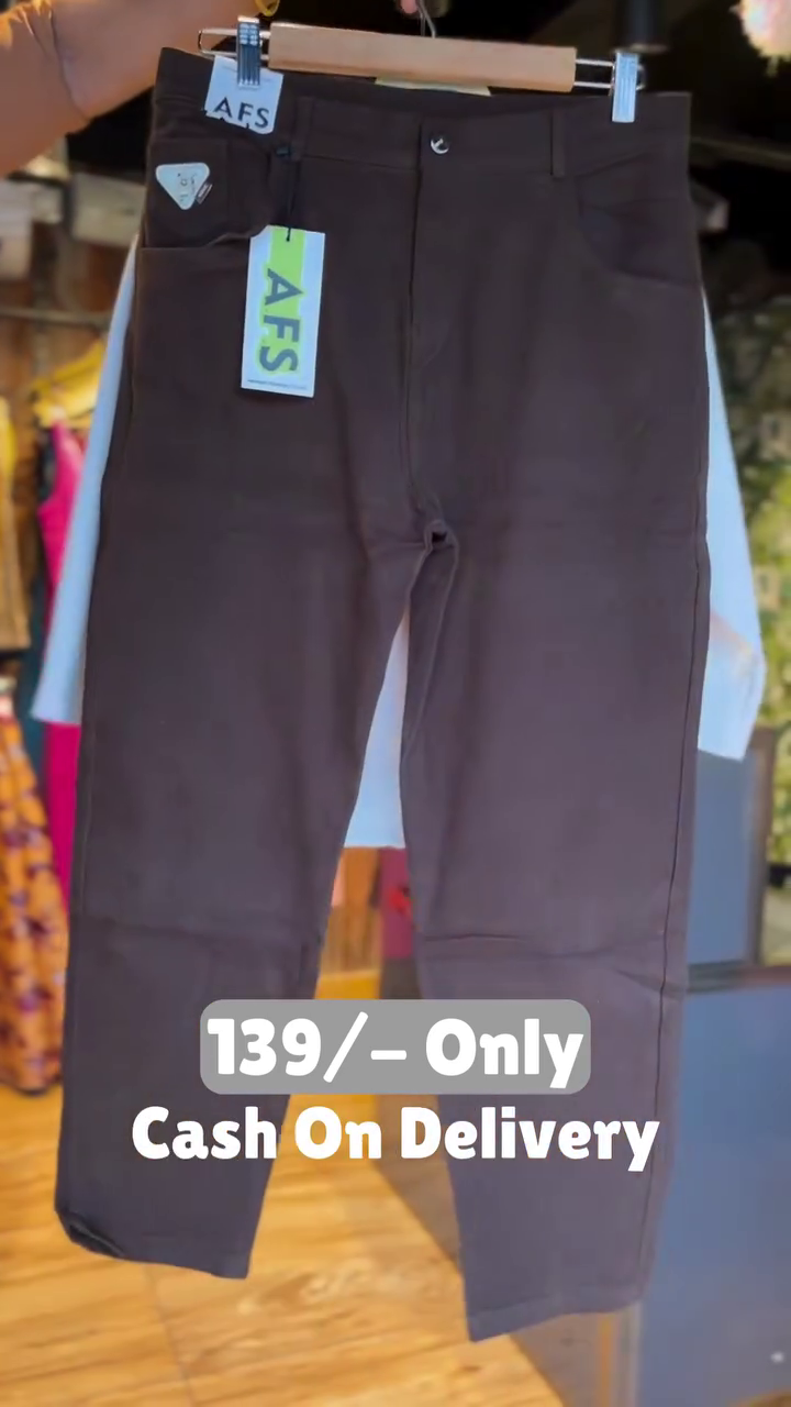 Minimal Graphic Co-ord Set – Modern Casual Style